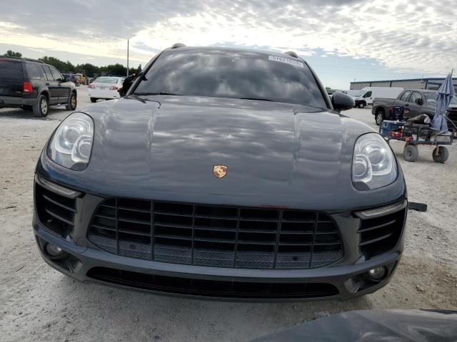 2017 Porsche Macan VIN: WP1AA2A52HLB05137 Lot: 57621854