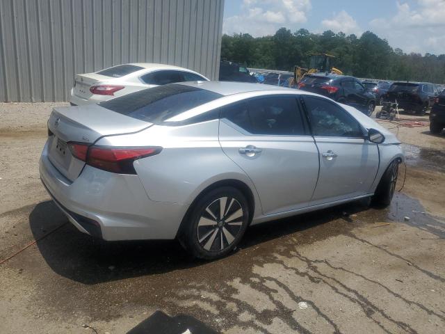 1N4BL4EV8LC151690 Nissan Altima SL 3