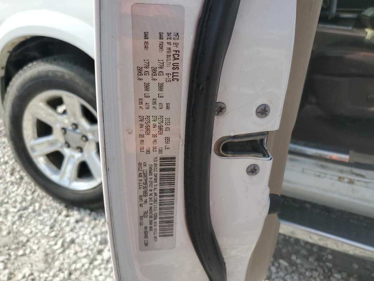 1C6RR7PM9FS670858 2015 Ram 1500 Longhorn