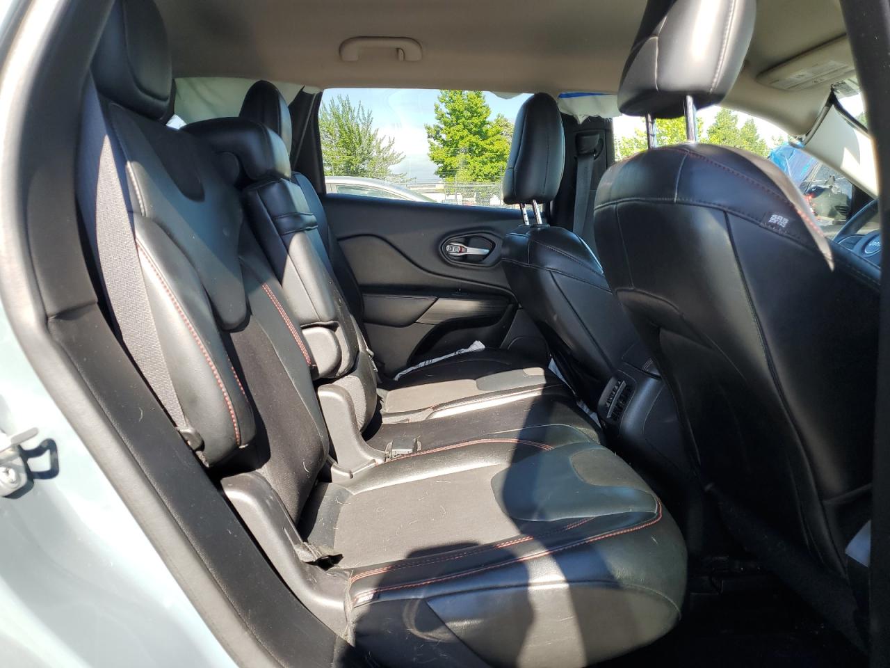 1C4PJMBBXFW610382 2015 Jeep Cherokee Trailhawk