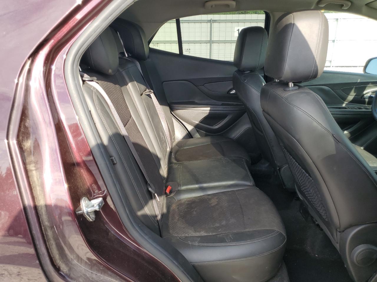 KL4CJ2SBXJB558913 2018 Buick Encore Sport Touring