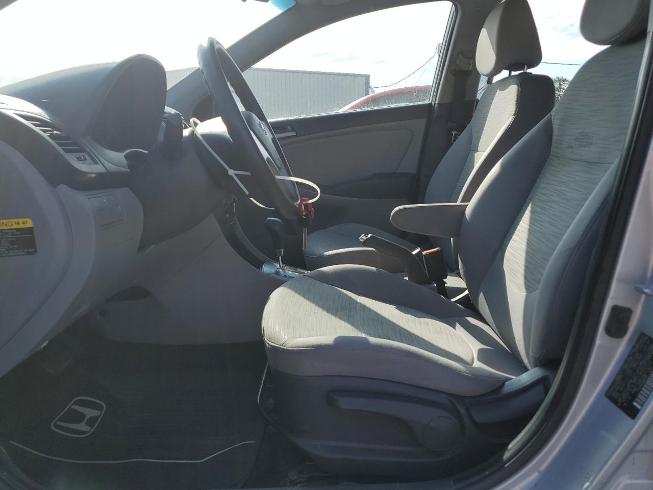 KMHCT4AE1GU075116 2016 Hyundai Accent Se