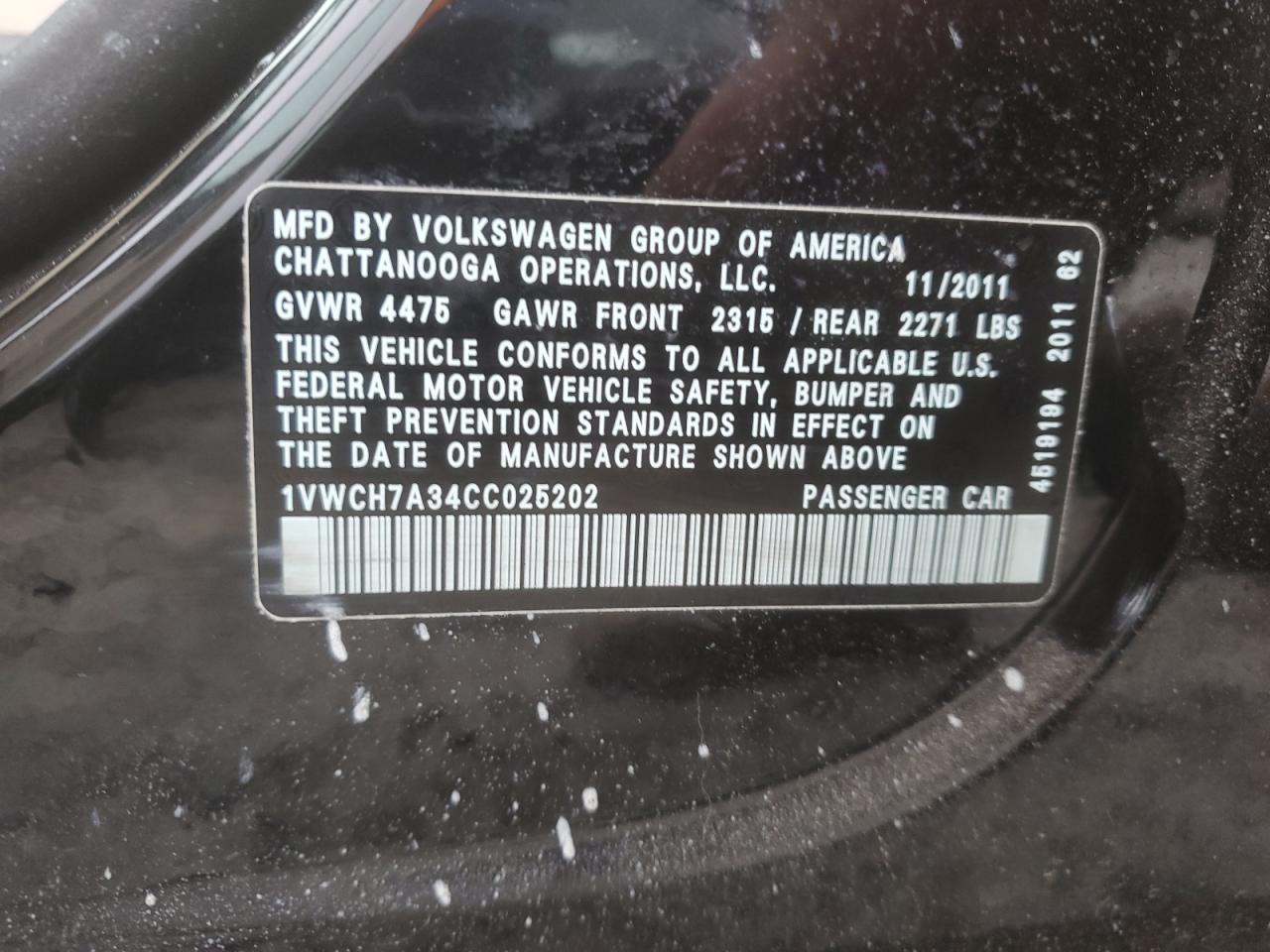 1VWCH7A34CC025202 2012 Volkswagen Passat Sel