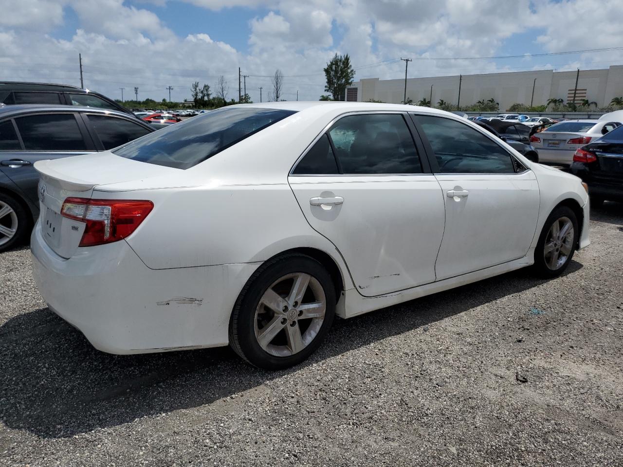 4T1BF1FK0CU531648 2012 Toyota Camry Base