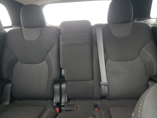 2015 Jeep Cherokee Latitude VIN: 1C4PJLCB4FW737296 Lot: 60935684