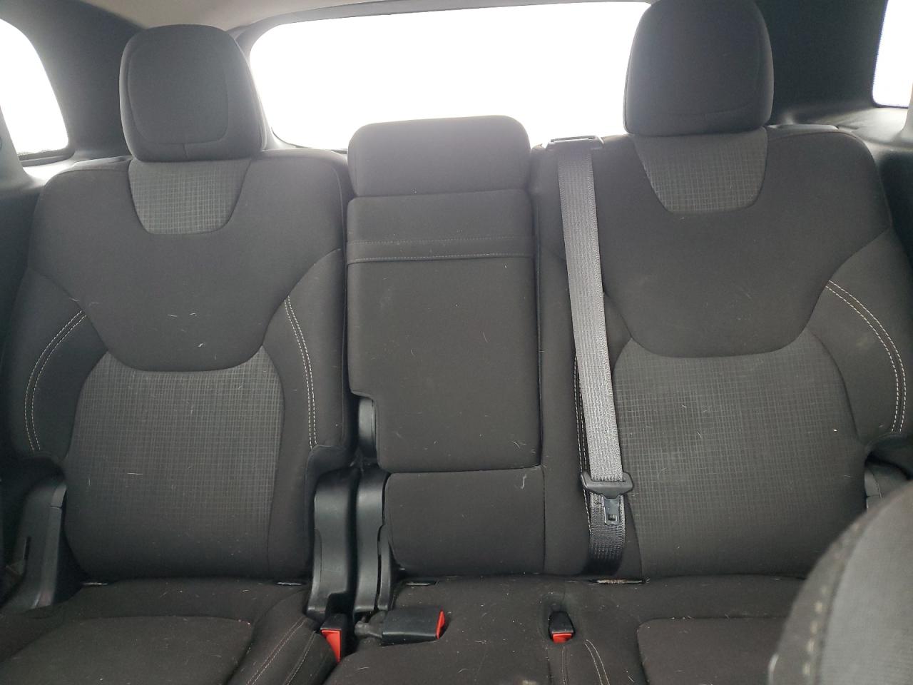 1C4PJLCB4FW737296 2015 Jeep Cherokee Latitude