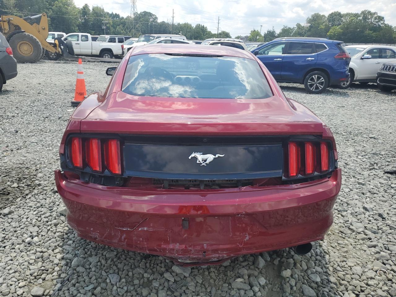 1FA6P8TH9F5361900 2015 Ford Mustang