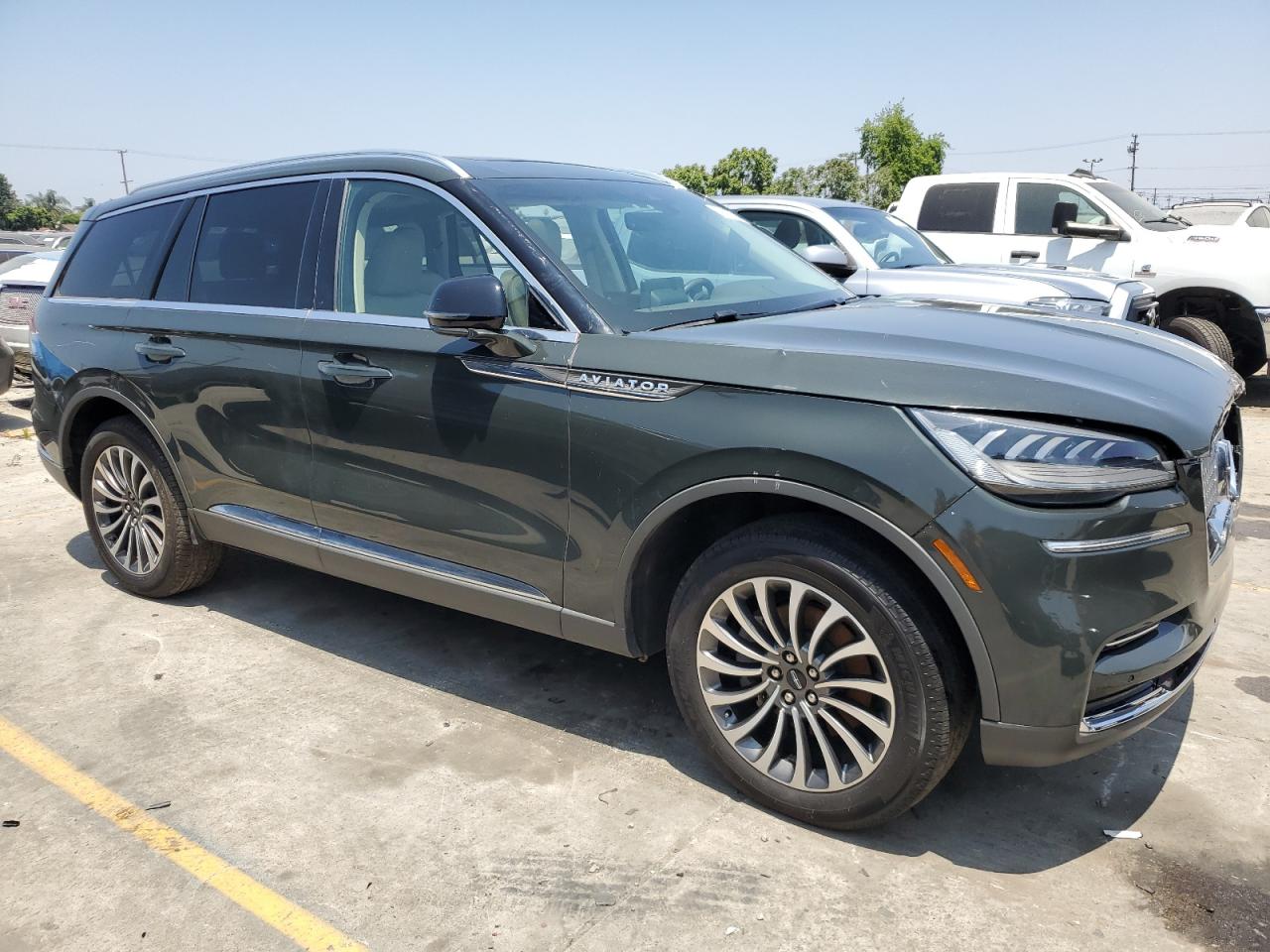 2023 Lincoln Aviator vin: 5LM5J6XC1PGL13543