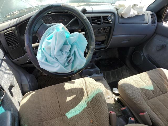 2000 Toyota Tacoma VIN: 5TENL42N0YZ710623 Lot: 60018134