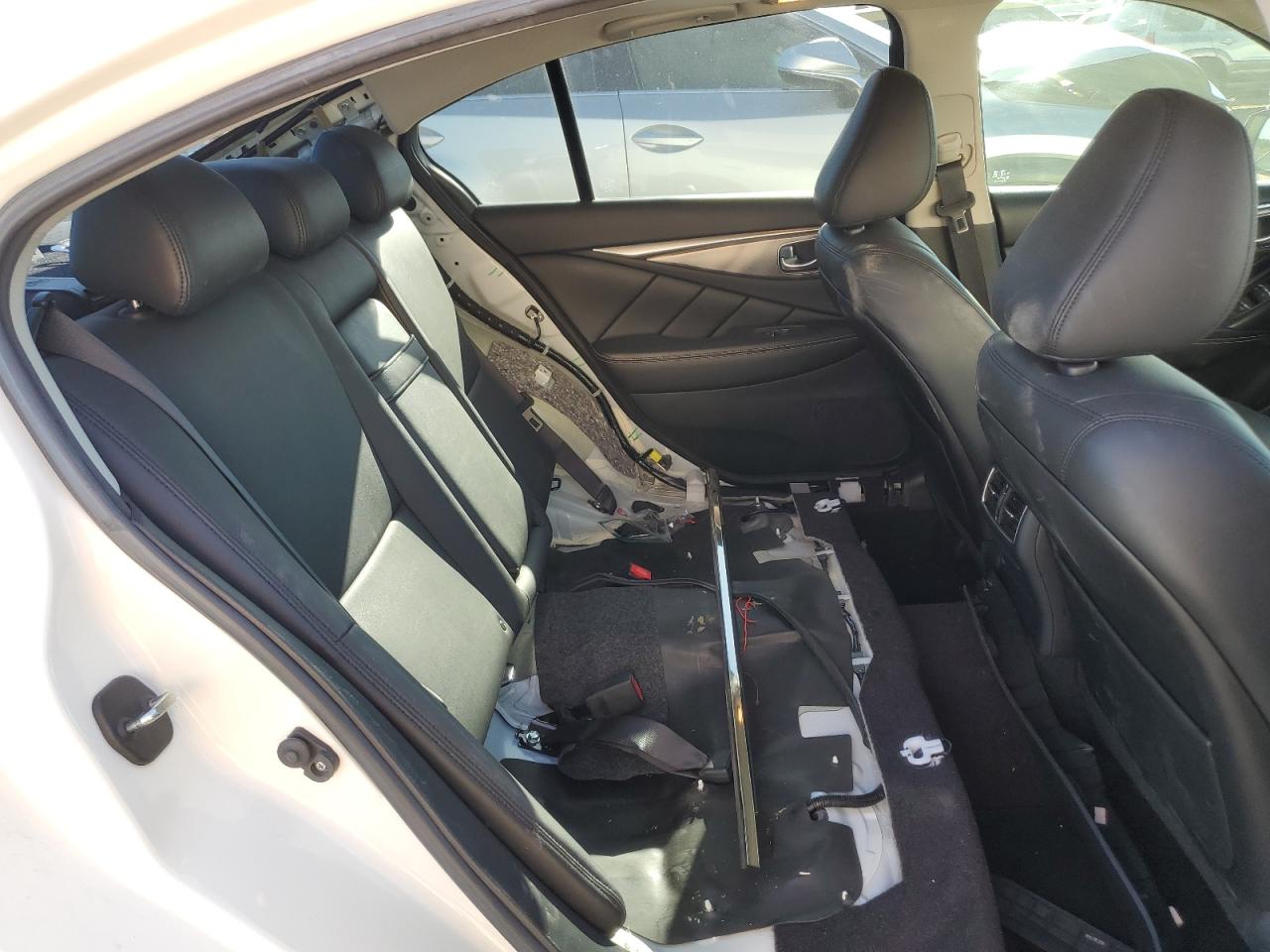 JN1EV7AP1GM305766 2016 Infiniti Q50 Premium