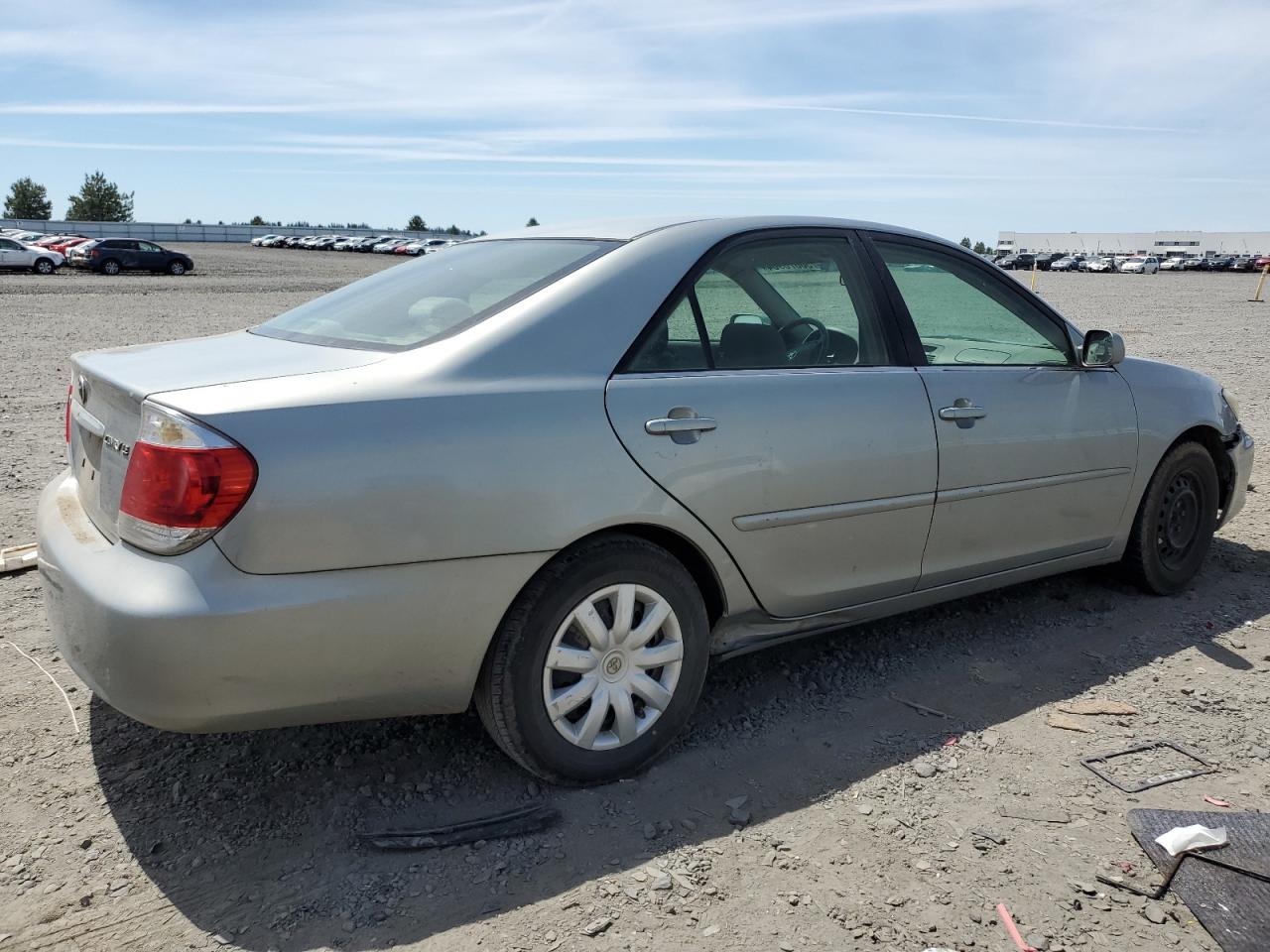 4T1BE32K65U594910 2005 Toyota Camry Le