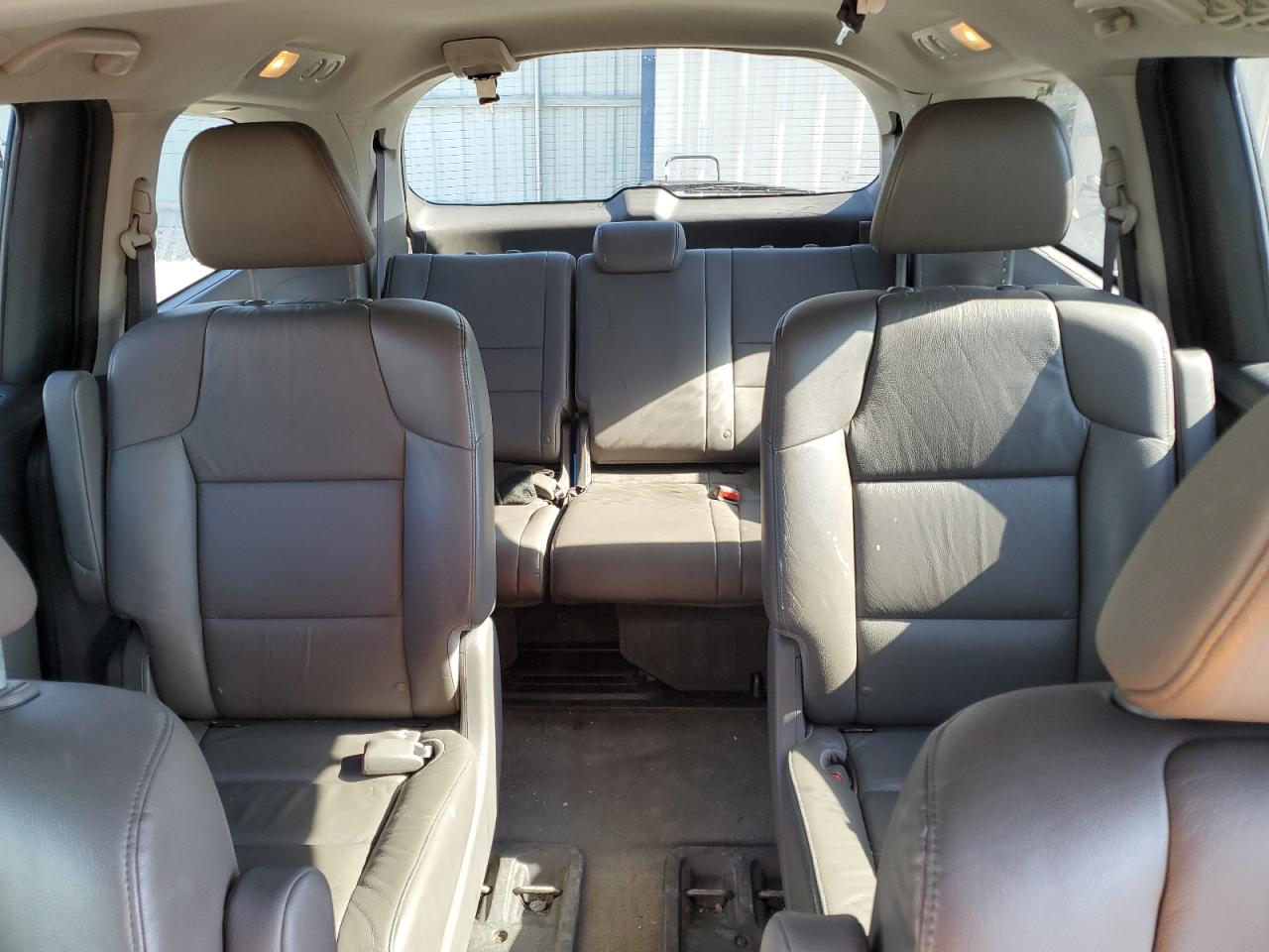 5FNRL5H68BB038911 2011 Honda Odyssey Exl