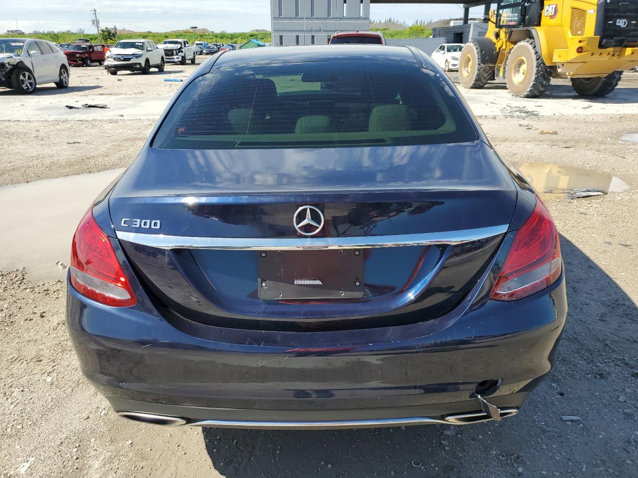 WDDWF4JB1JR397477 2018 Mercedes-Benz C 300