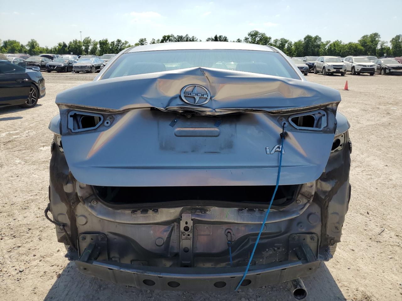 3MYDLBZV5GY132109 2016 Toyota Scion Ia