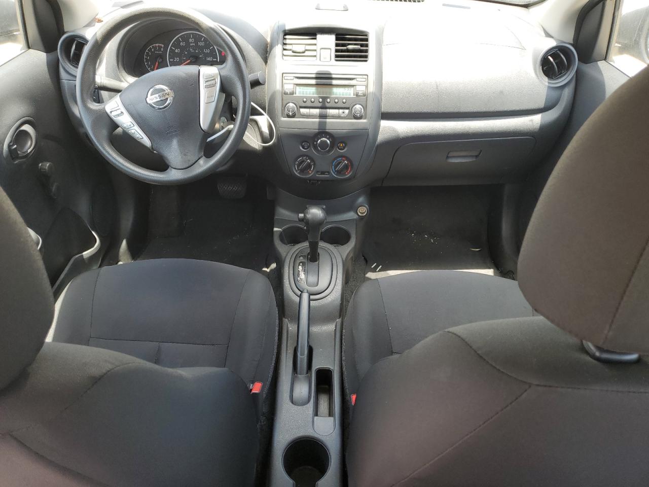 3N1CN7AP4JL800293 2018 Nissan Versa S