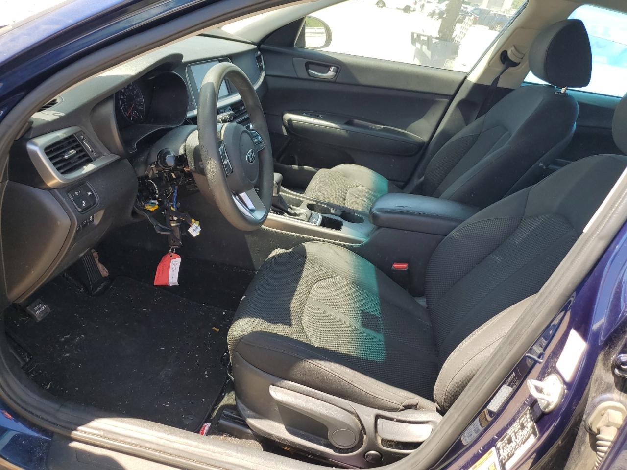 5XXGT4L39LG405263 2020 Kia Optima Lx