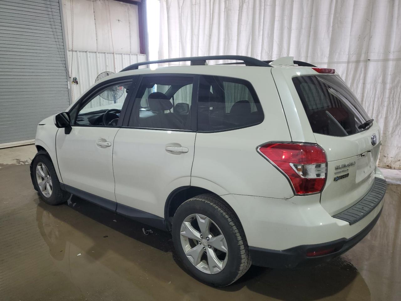 2016 Subaru Forester 2.5I Premium vin: JF2SJAGC0GH518277