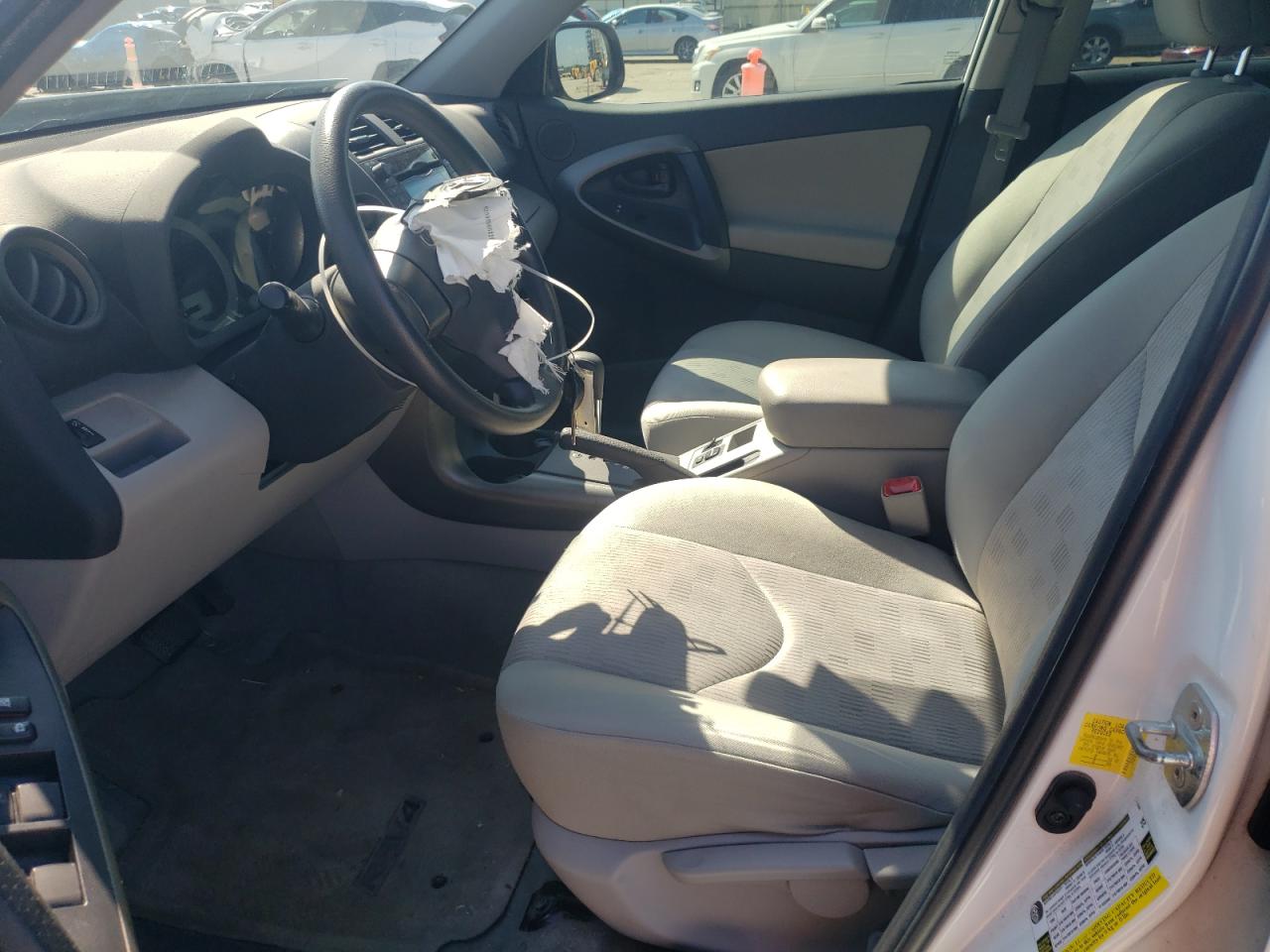 2T3ZF4DV8BW078883 2011 Toyota Rav4