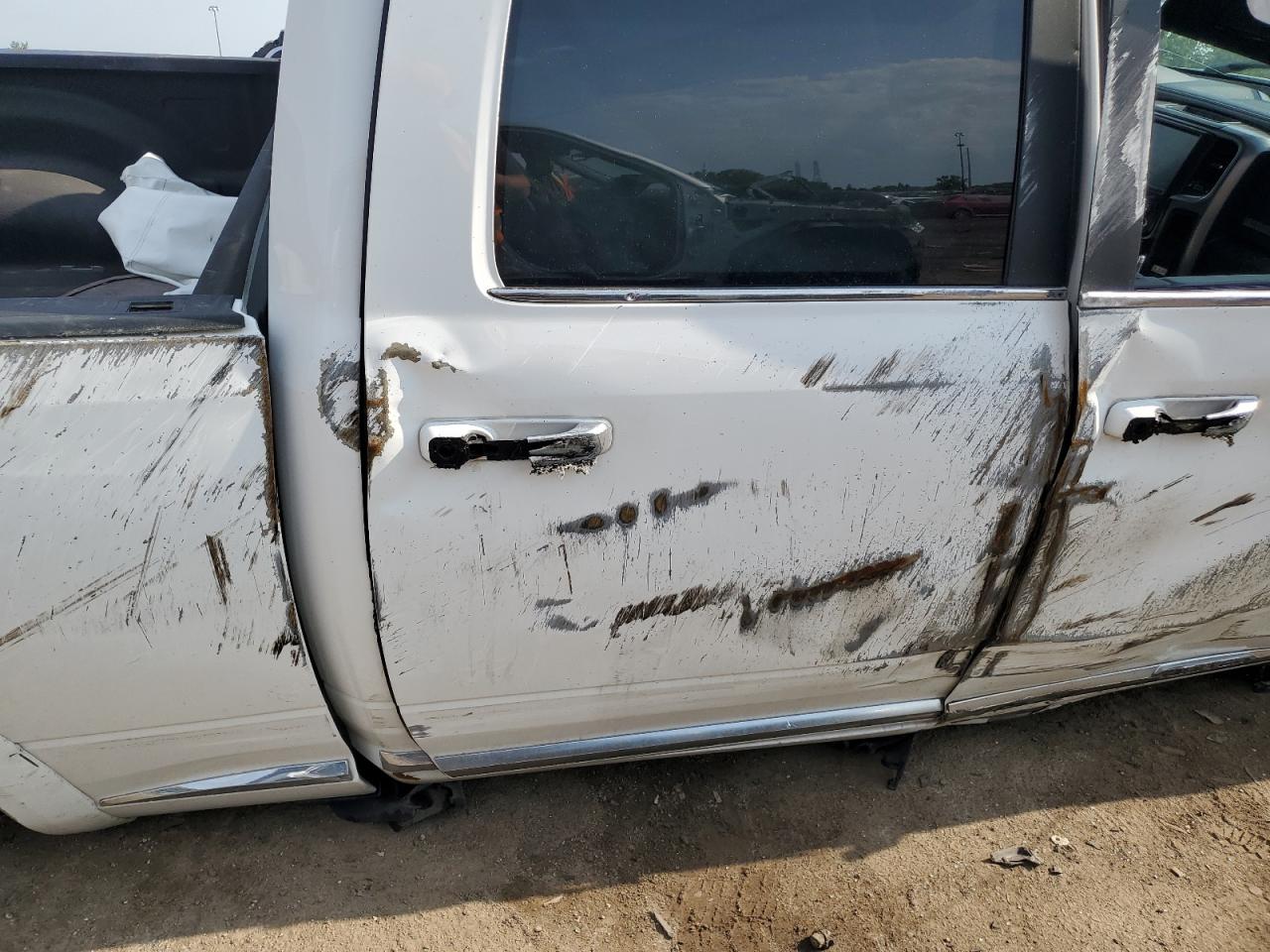 1C6RR7WTXHS643261 2017 Ram 1500 Longhorn