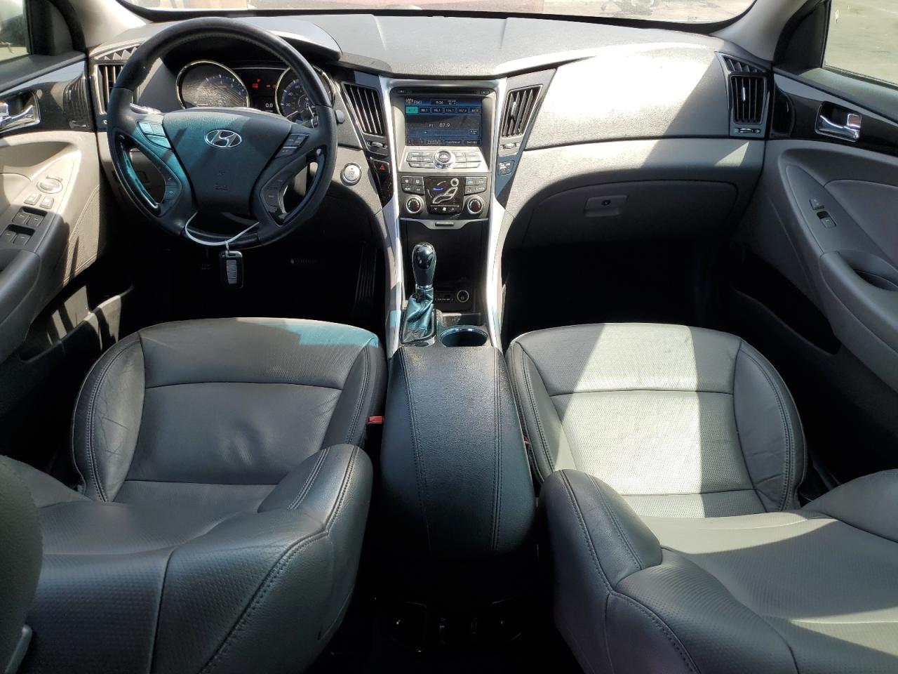 5NPEC4AC3DH639480 2013 Hyundai Sonata Se