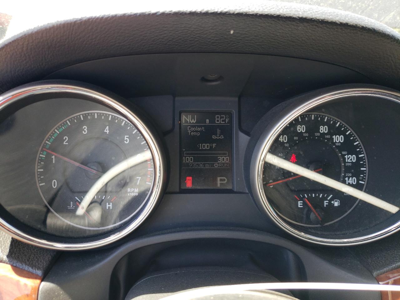 1J4RR5GT1BC501095 2011 Jeep Grand Cherokee Limited