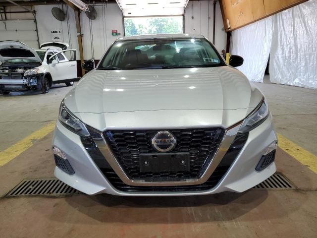 2021 Nissan Altima - Image 5
