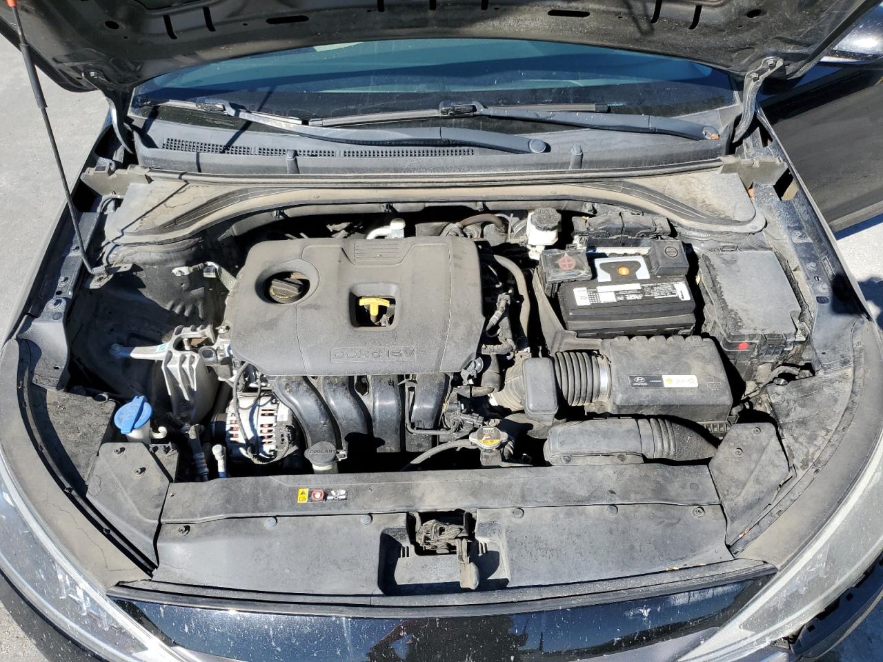 5NPD74LF1KH406511 2019 Hyundai Elantra Se