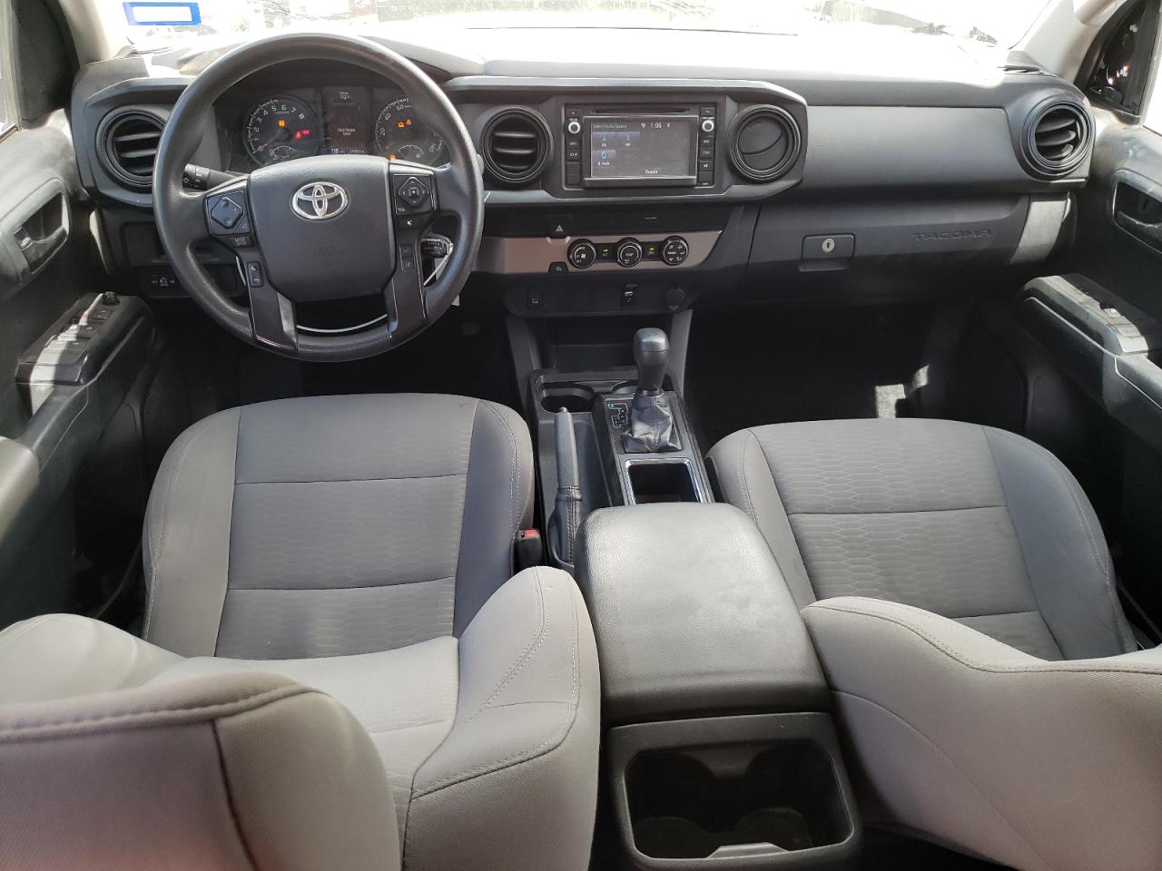 5TFAX5GN5KX147942 2019 Toyota Tacoma Double Cab