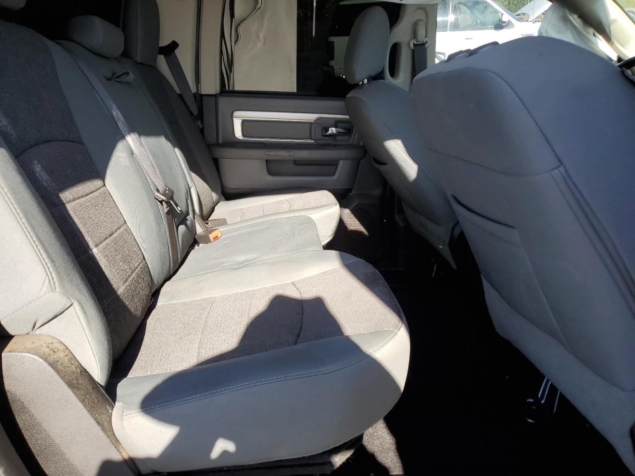 1C6RR7LM5FS740703 2015 Ram 1500 Slt