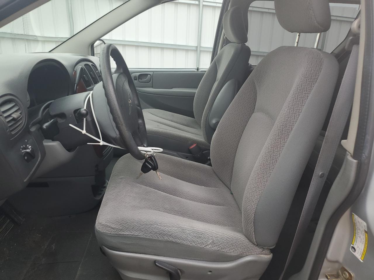 1A4GP45R76B734005 2006 Chrysler Town & Country