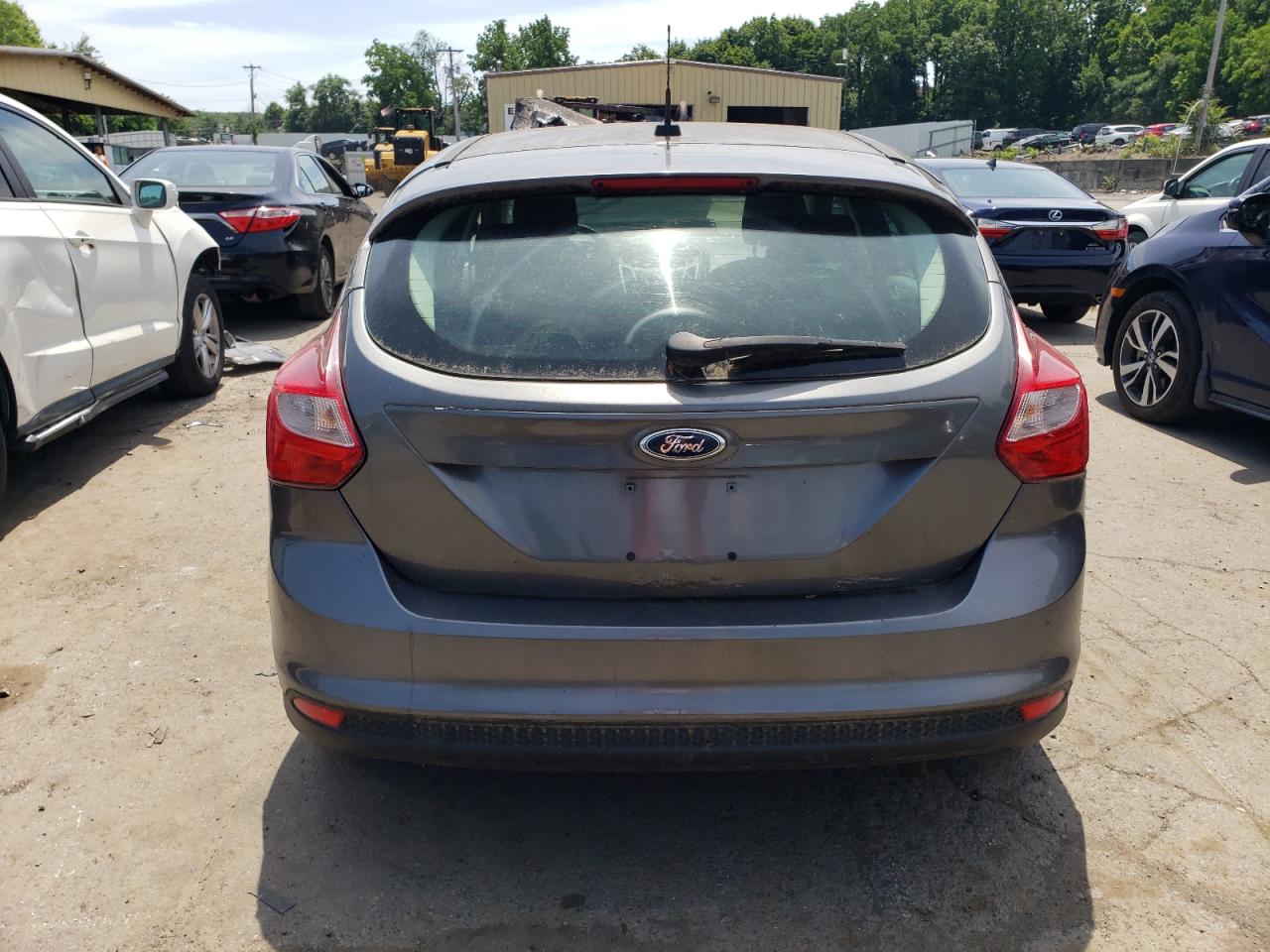 1FAHP3K21CL297061 2012 Ford Focus Se