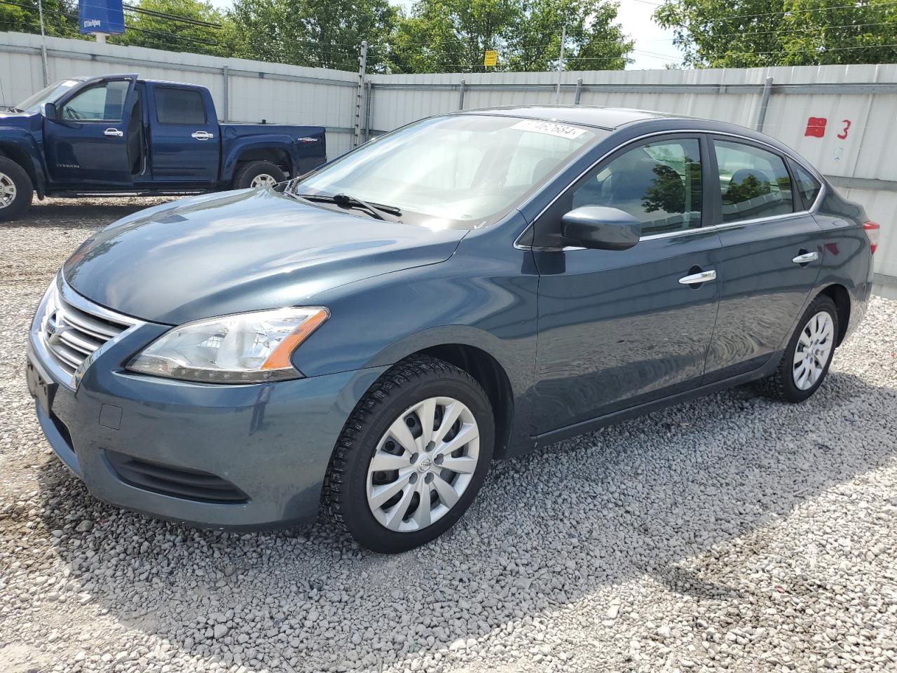 2013 Nissan Sentra S vin: 3N1AB7AP1DL677010