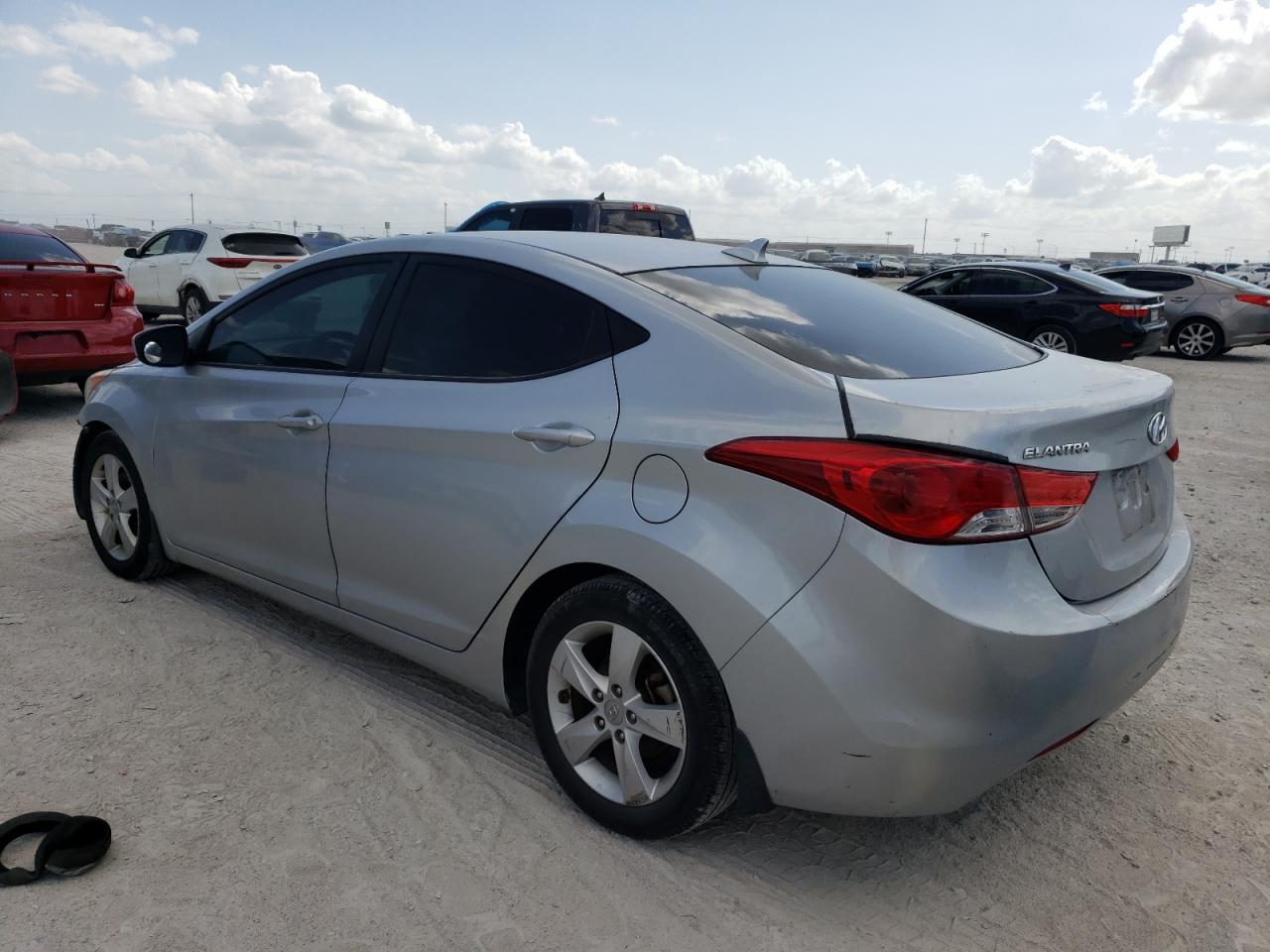 2013 Hyundai Elantra Gls vin: 5NPDH4AE4DH432210