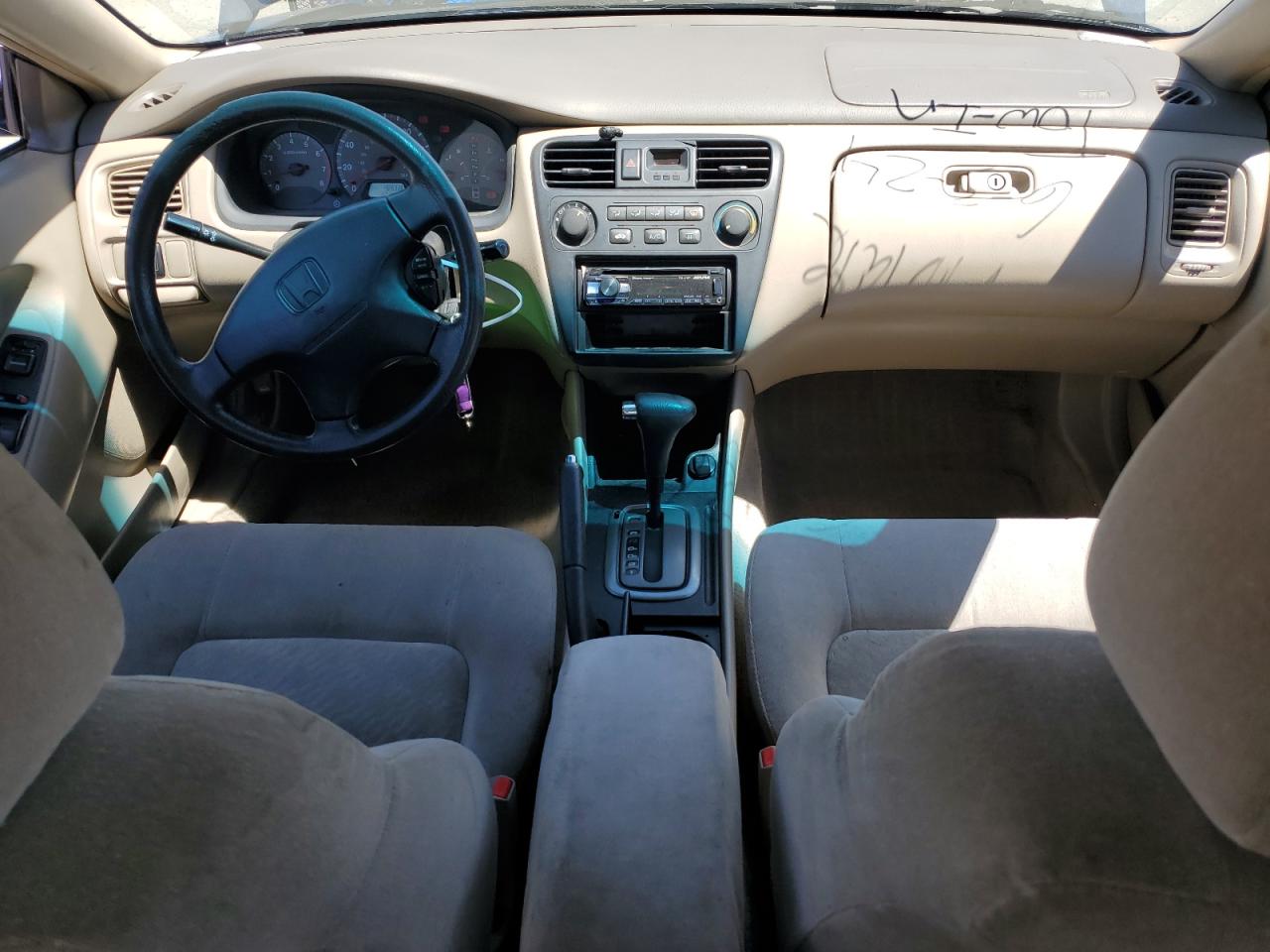 1HGCG32671A028810 2001 Honda Accord Lx