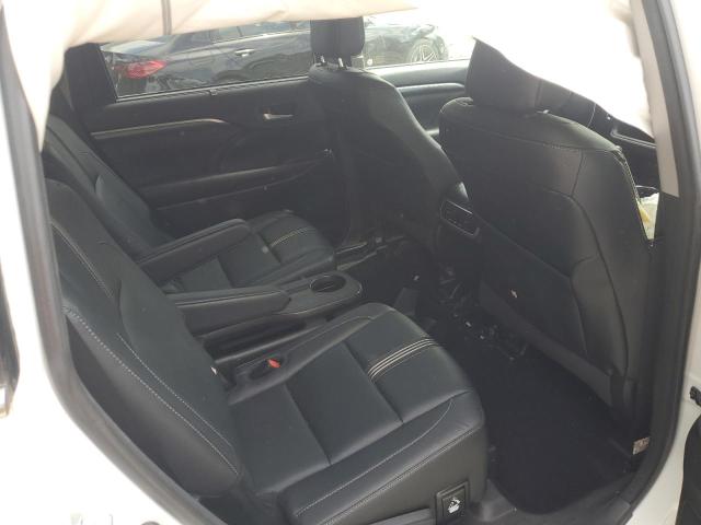 2017 Toyota Highlander Se VIN: 5TDJZRFH3HS519810 Lot: 56951944