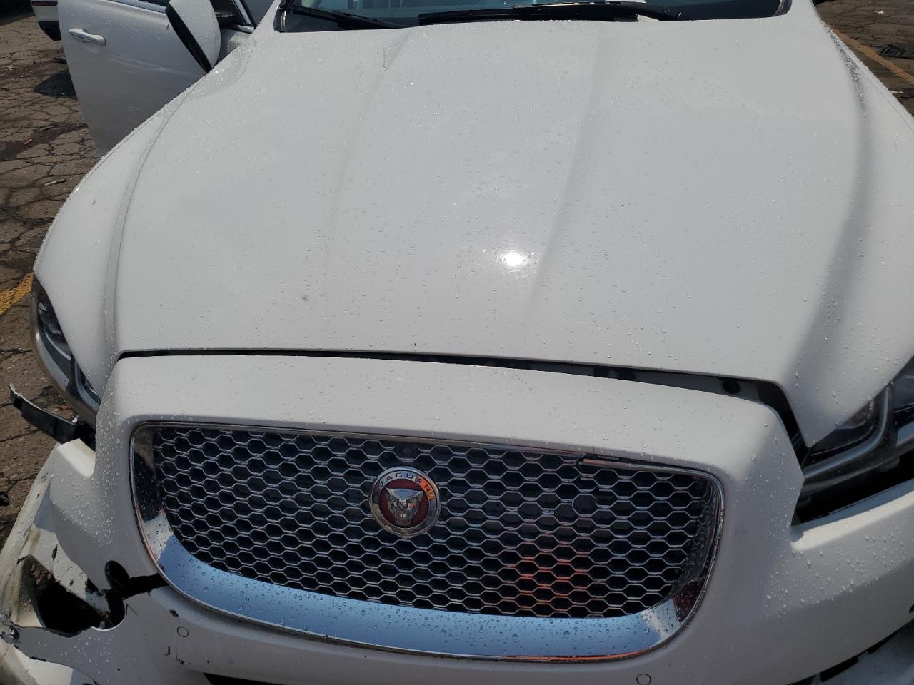 SAJWJ2GDXH8W11681 2017 Jaguar Xjl Portfolio