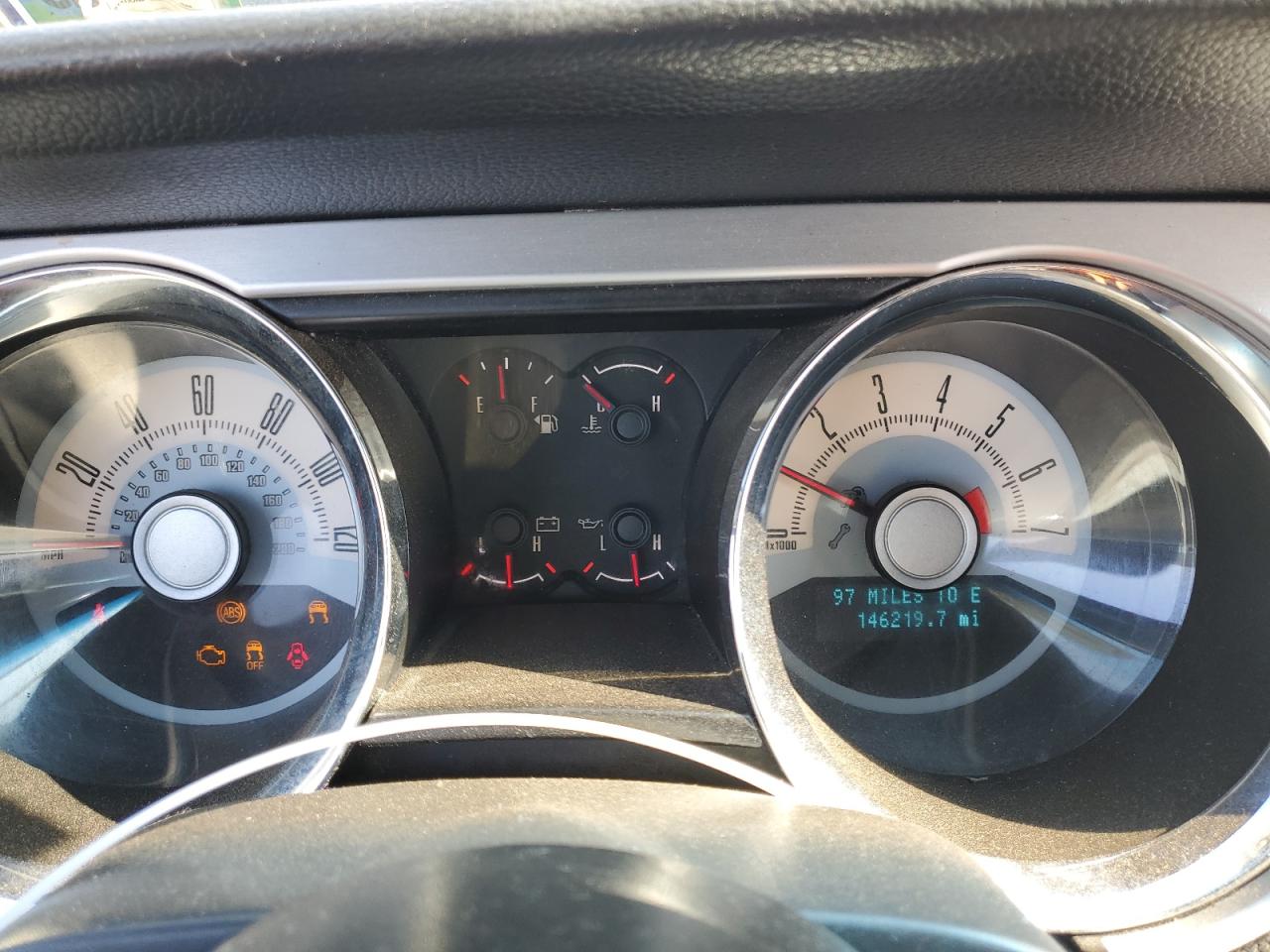 1ZVBP8AN7A5138469 2010 Ford Mustang