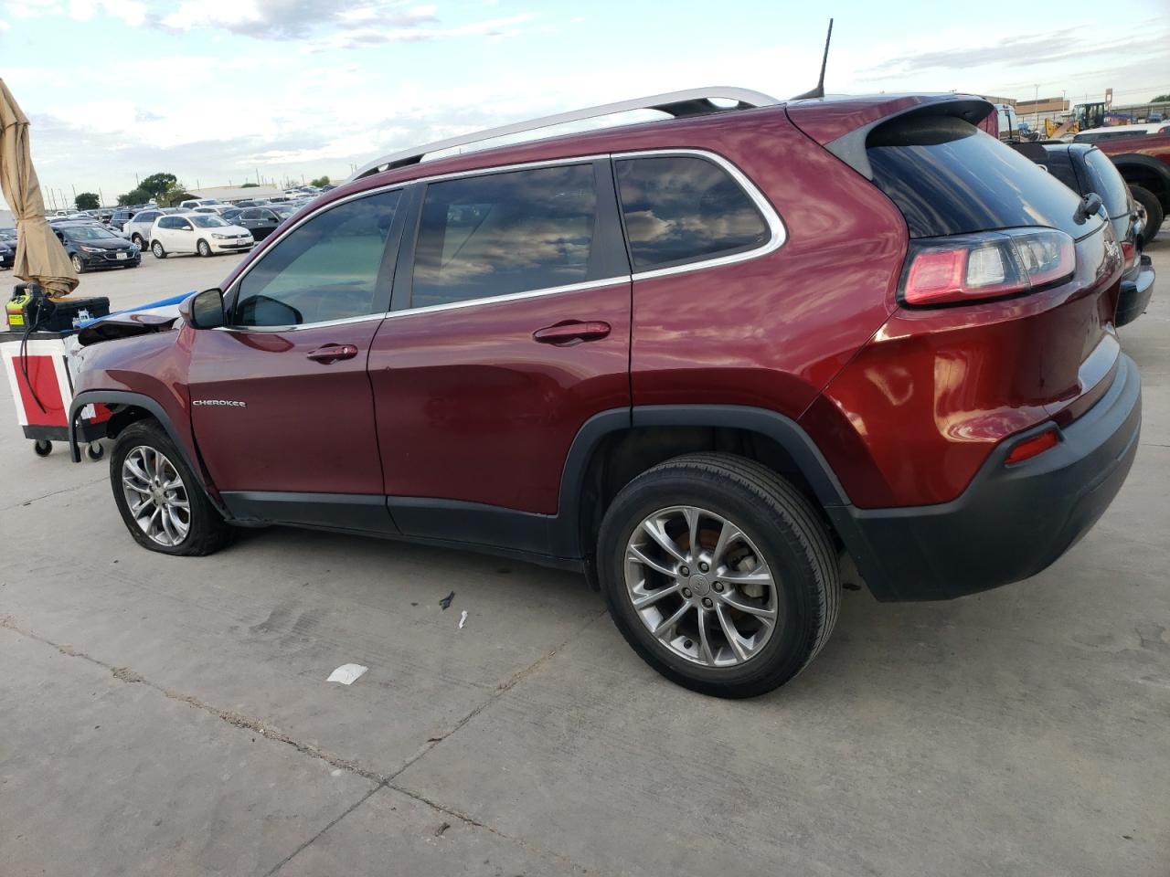 1C4PJLLB7KD204297 2019 Jeep Cherokee Latitude Plus