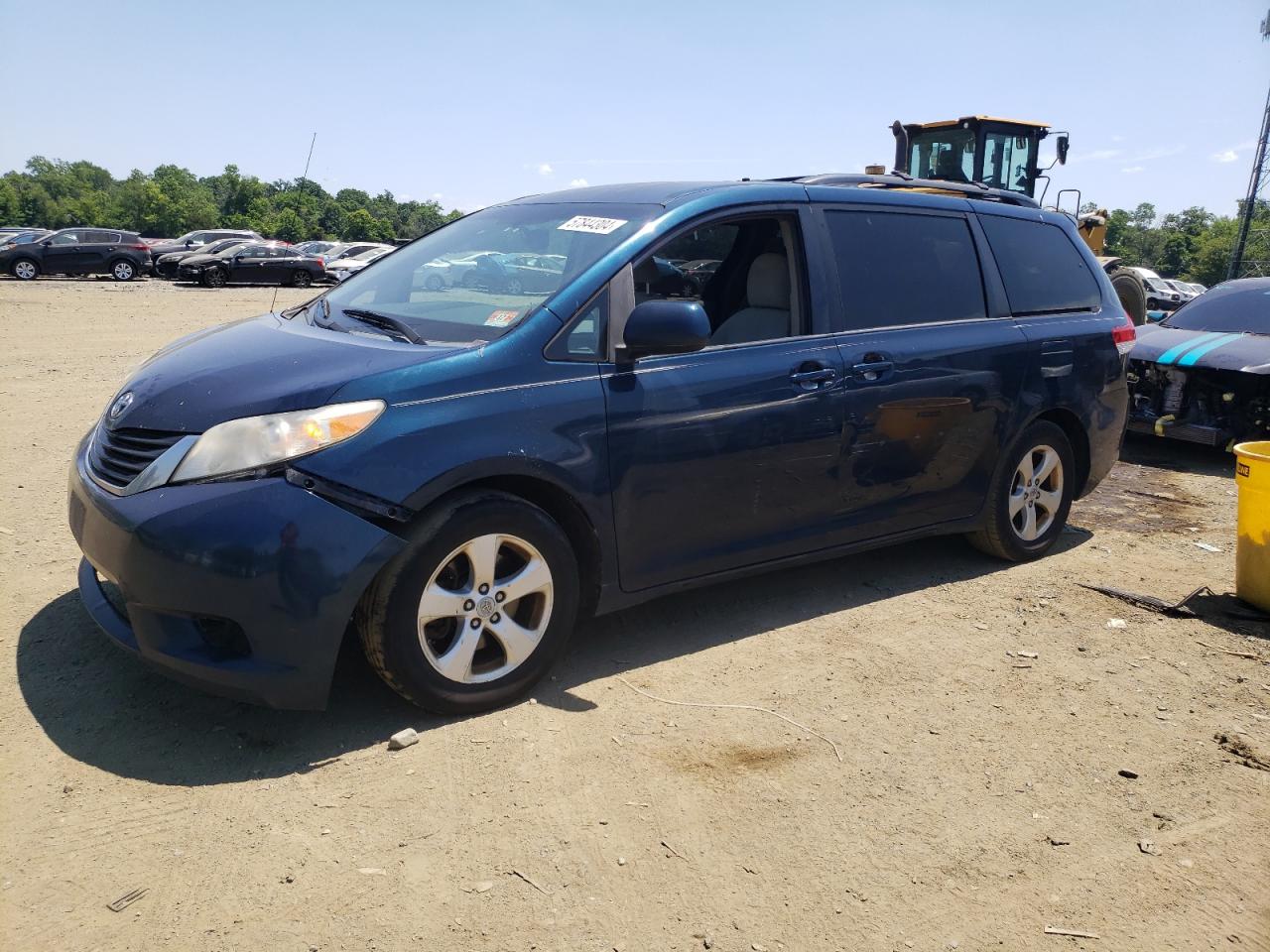 5TDKK3DC4CS190881 2012 Toyota Sienna Le