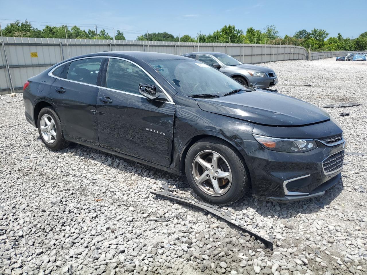 2018 Chevrolet Malibu Ls vin: 1G1ZB5ST5JF126531