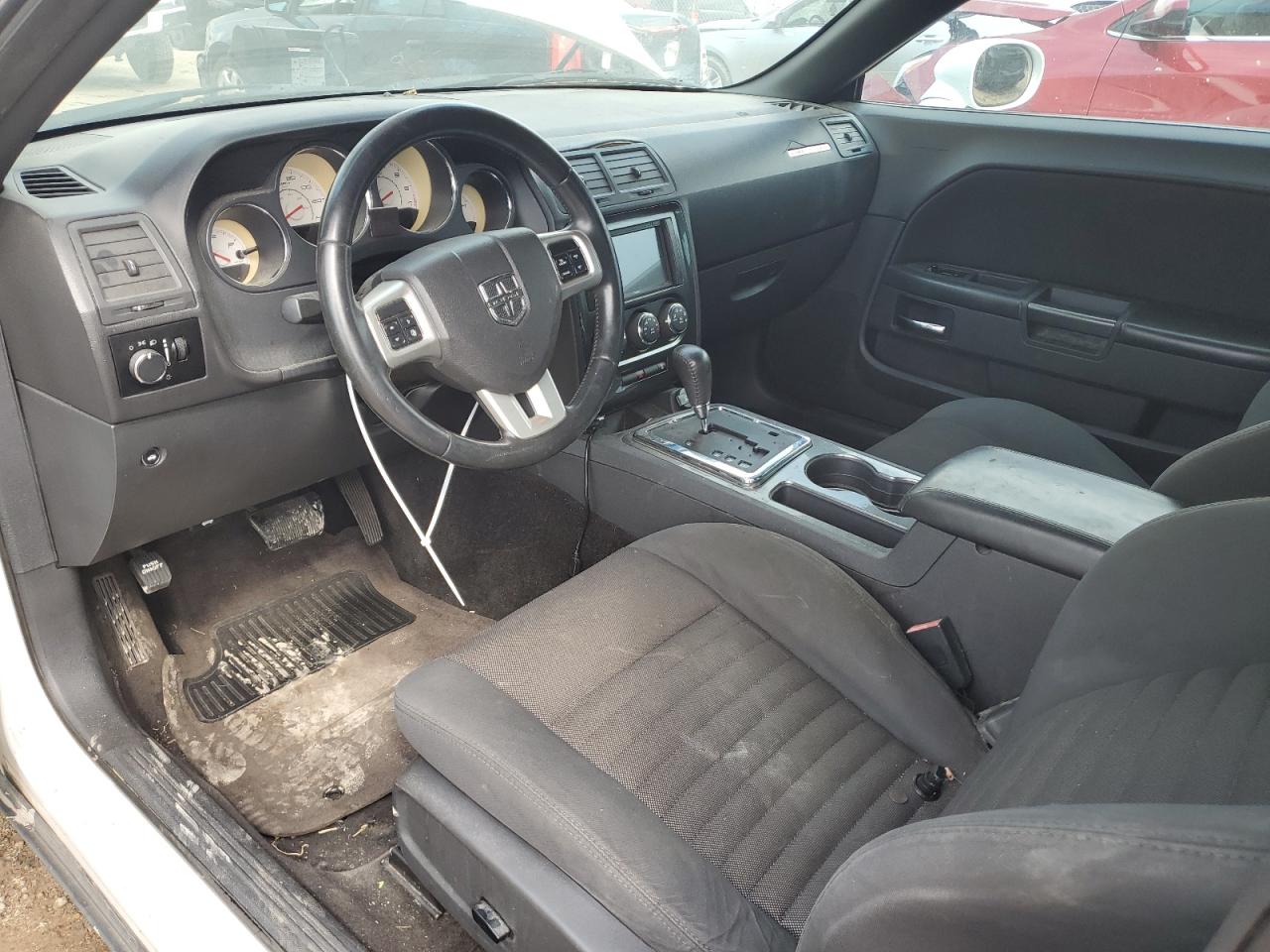 2B3CJ4DG9BH576372 2011 Dodge Challenger