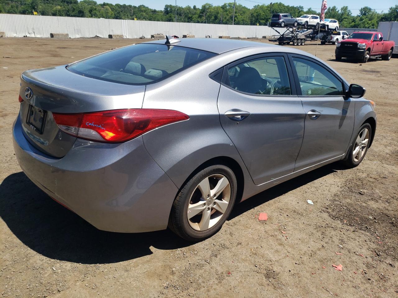 Lot #2861956662 2013 HYUNDAI ELANTRA GL