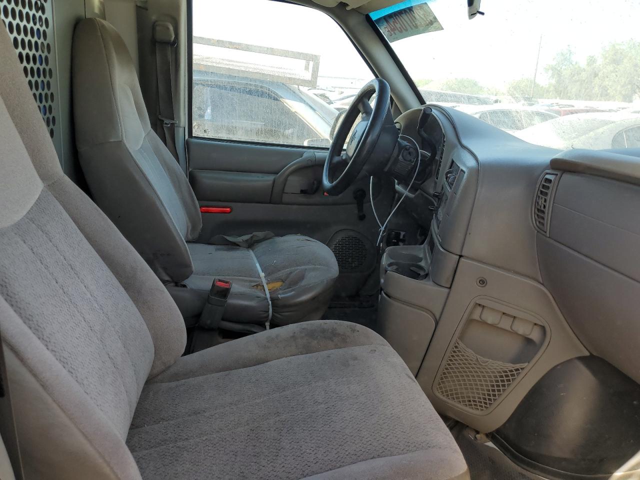 1GCDM19X45B114459 2005 Chevrolet Astro