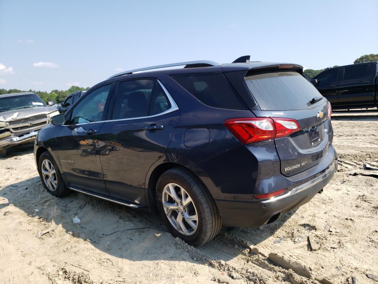 3GNAXTEX4JS577543 2018 Chevrolet Equinox Lt