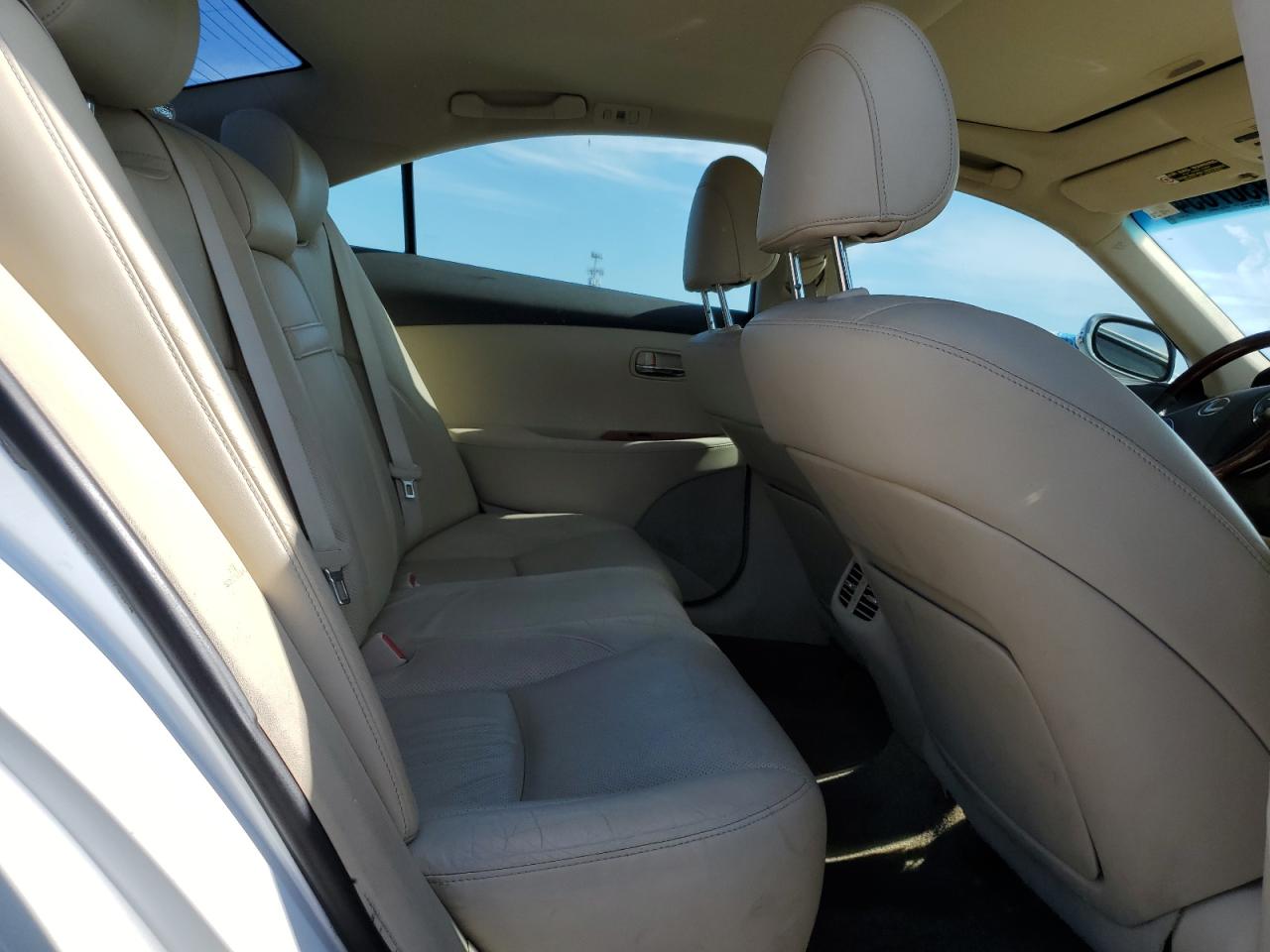 JTHBK1EG6B2456959 2011 Lexus Es 350