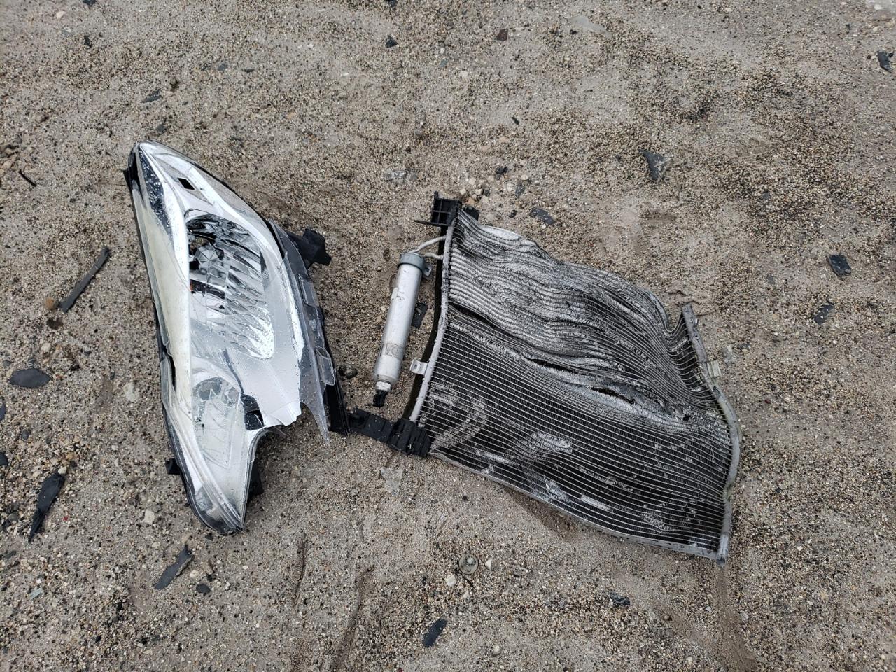 3N1CE2CP2FL429075 2015 Nissan Versa Note S