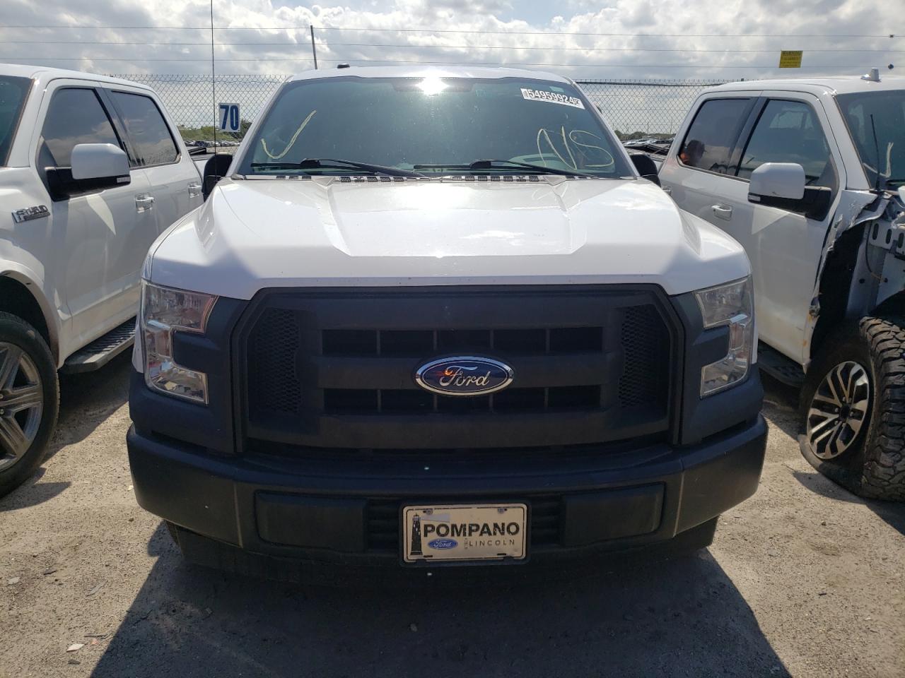 1FTEX1C82HKE23879 2017 Ford F150 Super Cab