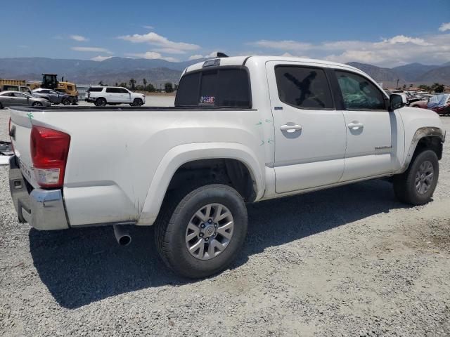 VIN 5TFAZ5CN1HX033624 2017 Toyota Tacoma, Double Cab no.3