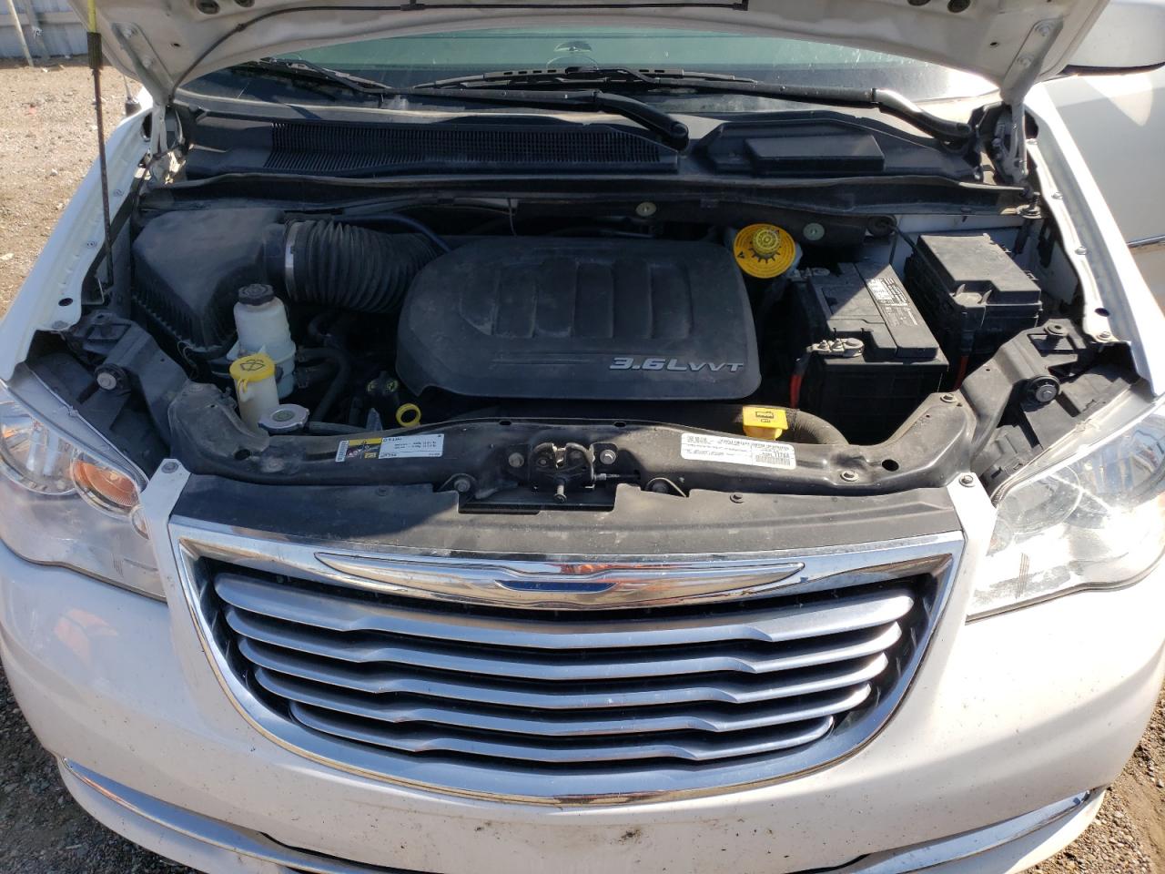 2C4RC1BGXFR663136 2015 Chrysler Town & Country Touring