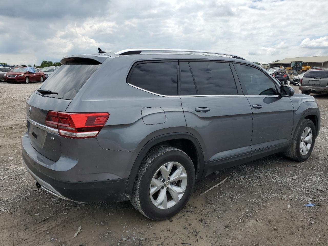 2018 Volkswagen Atlas Se vin: 1V2DR2CAXJC561201